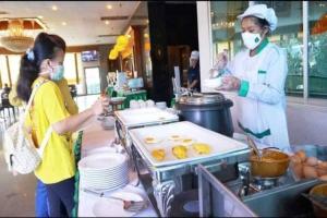 入住达克永珍河滨酒店的客人