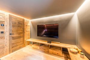 Gallery image of Le Lodge Rodzina, Luxueux chalet familial entièrement rénové avec Jacuzzi et Vue par LLA Selections in La Clusaz