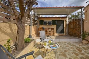 A balcony or terrace at ERIETAS House