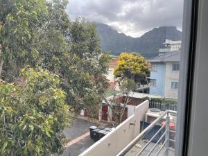 Gallery image of Tana’s Crib(Modern Secure 1 bed Apartment)Beaumont in Cape Town