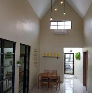 Gallery image of Danka@tudor residence in Batam Center
