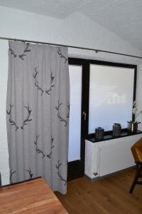 Telewizja i/lub zestaw kina domowego w obiekcie Andys Bergjuwel