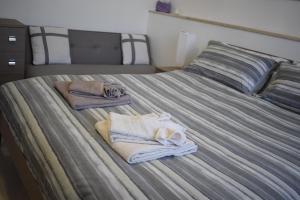 Postel nebo postele na pokoji v ubytování Vacanze mare e montagna