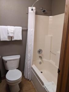 Ванна кімната в Breck Inn