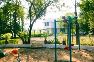 Zahrada ubytování Ivy Maitri Farm 3 Bhk with Private Pool - Badlapur