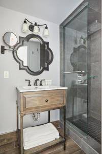 
A bathroom at Sonder — The Wellesley

