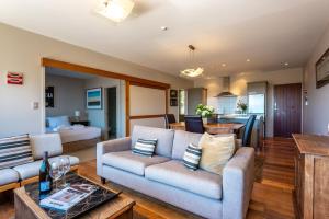 Gallery image of The Sands - Apartment 12 in Onetangi