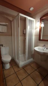 A bathroom at Ostatu Zegama