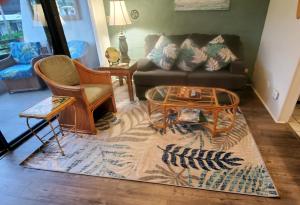 Photo de la galerie de l'établissement ZERO FEES Aloha Lani Condo #A208 at Casa De Emdeko, à Kailua-Kona