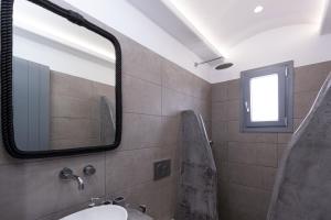 Koupelna v ubytování verykokkos collection suites mikri vigla