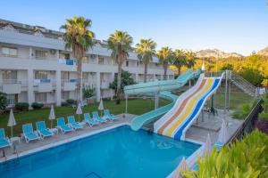 a slide in the pool at the resort at Armas Gul Beach in Kemer