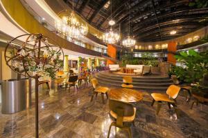 Um restaurante ou outro lugar para comer em Doğa Thermal Health & Spa