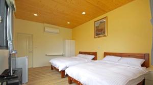 TV a/nebo společenská místnost v ubytování MY B&B