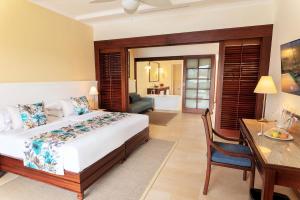 Postel nebo postele na pokoji v ubytování Maritim Resort & Spa Mauritius
