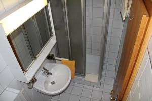 Koupelna v ubytování Haus Puit Mandarfen Pitztal