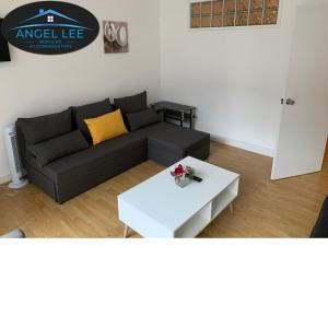 Angel Lee Serviced Accommodation, Diego London, 1 Bedroom Apartment