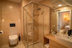 A bathroom at Hotel U Kaplicky