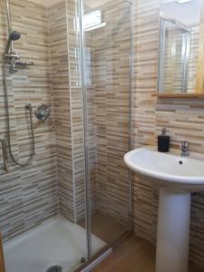 Koupelna v ubytování Parma house