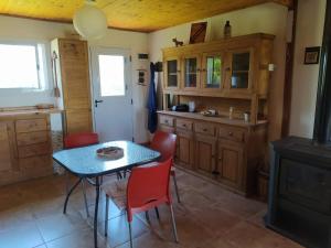 Una cocina o kitchenette en Mirador de Atuq - Casa Serrana