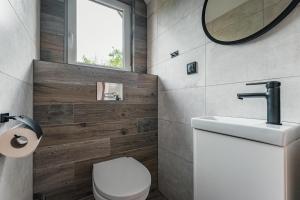 Koupelna v ubytování SZARE DOMKI Szczawnica