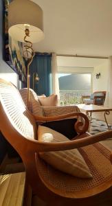 Posedenie v ubytovaní Charm and sea, large studio designed by architect