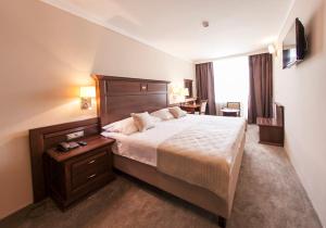 Postel nebo postele na pokoji v ubytování Grand Hotel Neum Wellness & Spa