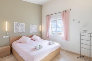Posteľ alebo postele v izbe v ubytovaní Altea Hills Villa Noruega