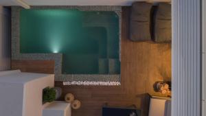 Fotografie z fotogalerie ubytování Barbarigos luxury spa apartments v destinaci Nausa