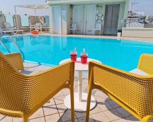 Bazén v ubytování Hotel Principe nebo v jeho okolí