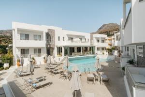 Bazén v ubytovaní Cyano Hotel alebo v jeho blízkosti