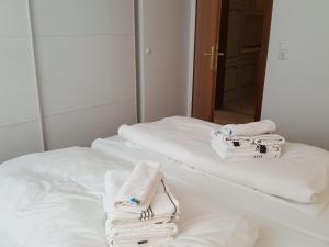 Ліжко або ліжка в номері Sylter-Besserburg-App-6