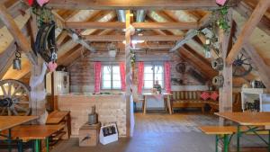 Posezení v ubytování Hotel Gasthof Lachner