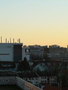 Το κτήριο όπου στεγάζεται  το διαμέρισμα