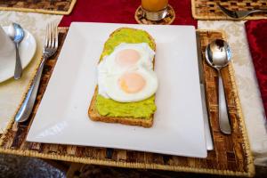 Matur á eða í nágrenni gistihússins