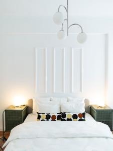 Lovely vintage double studio in city center