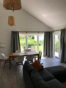 Ruang duduk di Haus Carpe Diem