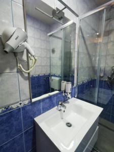 A bathroom at BOLERO