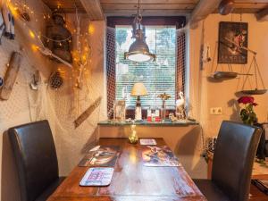 Posezení v ubytování Charmante Ferienwohnung in Wismar mit Garten + 32 fotografií