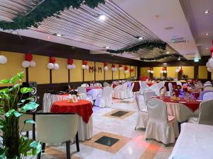 阿尔塞夫酒店餐厅或其他用餐的地方