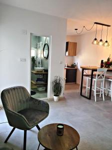 Kuchyň nebo kuchyňský kout v ubytování Luxor Apartmani 2
