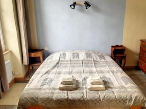Postel nebo postele na pokoji v ubytování Résidence Verdi - Appartements meublés en centre ville