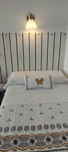 Cama ou camas em um quarto em Vv casafaromar oceanfront comfort