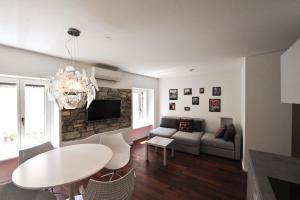 Gallery image of Historic center shelter in Piran