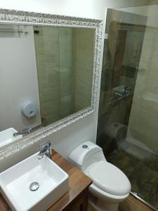 Kupatilo u objektu Hotel Poma Rosa