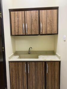 Kuchyň nebo kuchyňský kout v ubytování فندق ليالي العرب