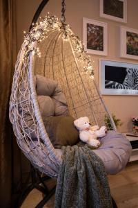 Istumisnurk majutusasutuses ⭑ Comfy VIP studio in the center with Netflix