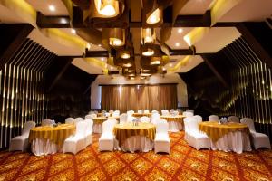 Restoran atau tempat makan lain di Hotel Mystic Mountain +37 foto