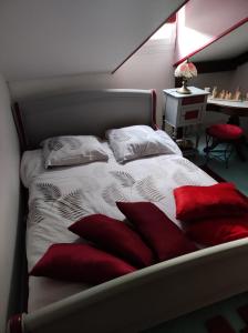 Posteľ alebo postele v izbe v ubytovaní hô choucas