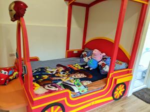Bambini che soggiornano presso 墾丁舍廷親子會館 KT13 Hotel