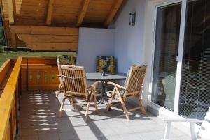 Balkon lub taras w obiekcie Haus Bübl